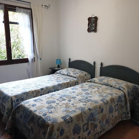 Villetta Porto Corallo Вилапуцу Екстериор снимка
