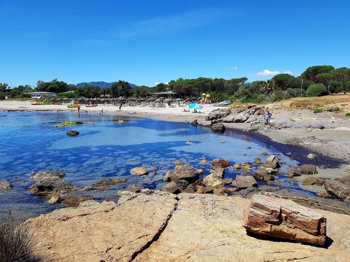 Villetta Porto Corallo Вилапуцу Екстериор снимка