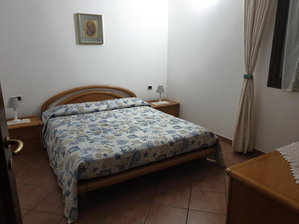 Villetta Porto Corallo Вилапуцу Екстериор снимка